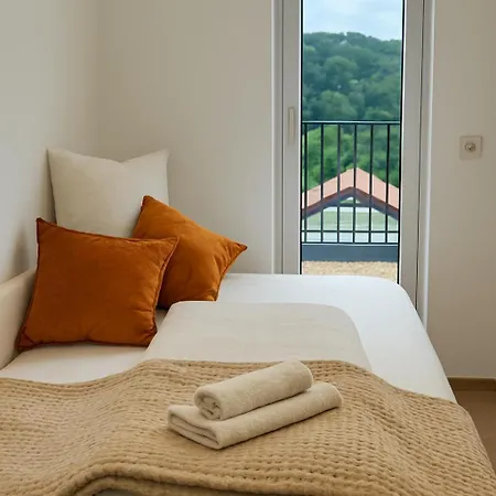 Penthouse Vogelnest 130 Qm - Bbq - Dachterrasse Пассау